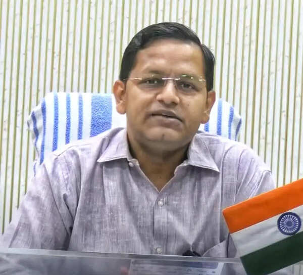 After FIR Rs 5 crore fee fraud, GBU sacks registrar for misrepresenting qualifications, work experience