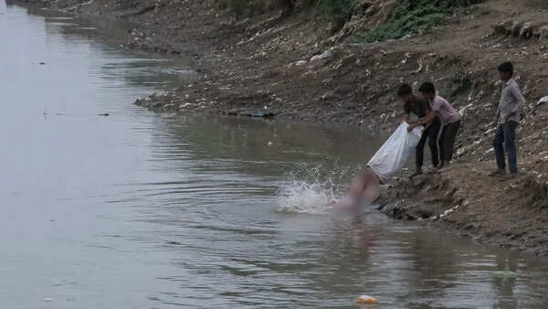 Ghaziabad madrassa teacher held after boys found carrying meat to dump in Hindon river