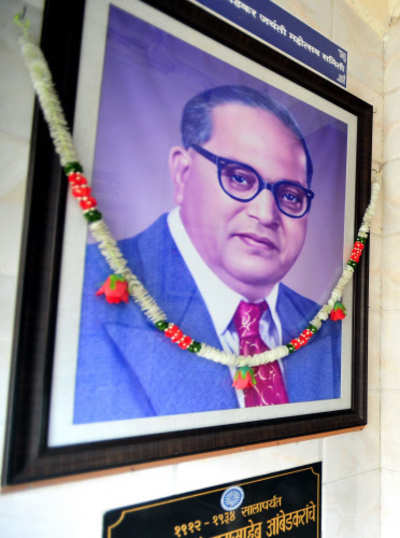 350 ft statue of Ambedkar to be set up in Mumbai's Indu Mill