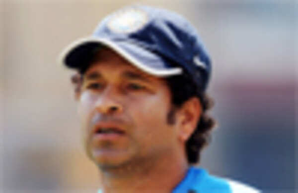 Sachin Tendulkar bit his nails watching Lagaan: Aamir Khan