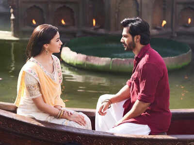 Kalank celeb review: Bollywood celebrities praise Karan Johar's period drama