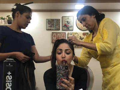 Yami Gautam begins shooting for Bala in Mumbai