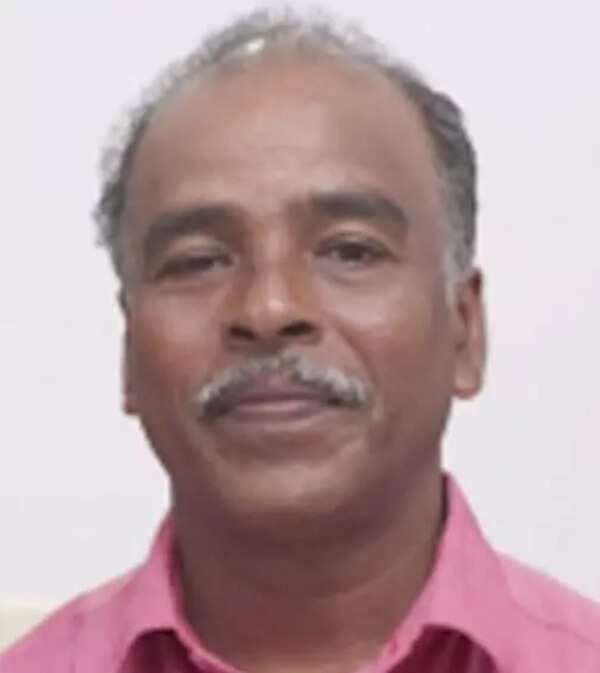 Award-winning Kannur farmer commits suicide amid debt