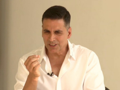 Akshay Kumar claims he hasn't visited Canada in the last 7 years; One Twitter user claims that’s not true