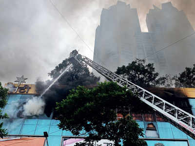 City Centre Mall fire: Mall crammed with mobile repair shops sat on a Lithium Keg