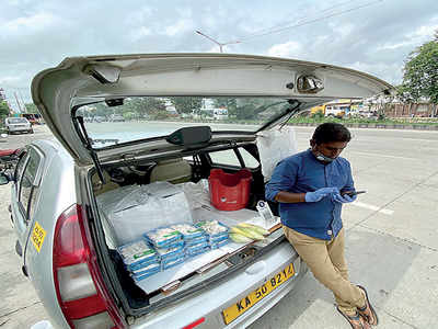 Broke, cabbies turn their cars into shops