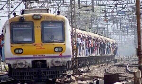Train guard molests woman in Mumbai local's ladies' coach