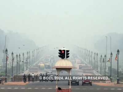 In photos: Delhi's air quality drops to severe-plus, schools shut till November 5; EPCA declares public health emergency