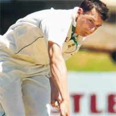 Steyn's five sinks Windies