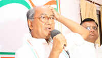 Digvijaya Singh shown black flags on tour in Madhya Pradesh 