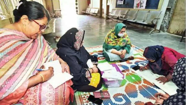 Nizamuddin Basti, the new model for caring