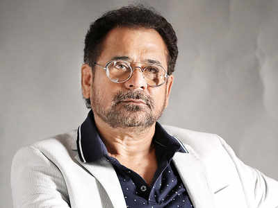 Anees Bazmee: I have written a pure love story