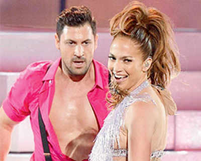 J.Lo moves on to dancer