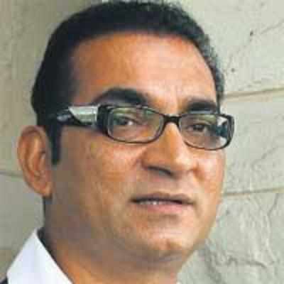 Abhijeet caught on a '˜false note'
