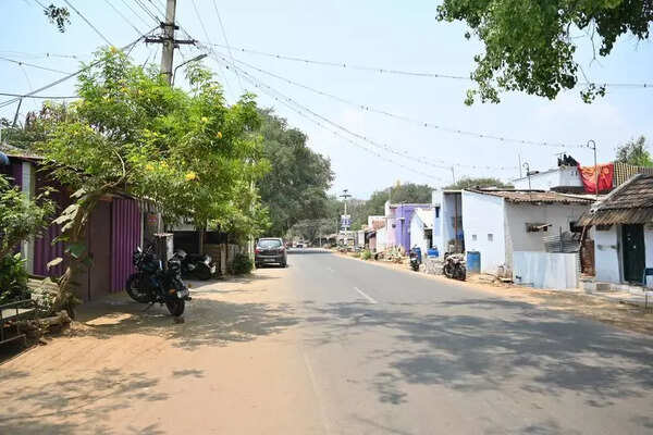 Kalappanaickenpalayam village in Coimbatore doesn’t allow party flags, banners in its limits