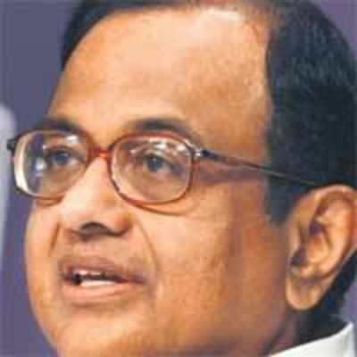Sinha calls Chidambaram 'conceited' in war of words