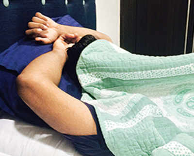 Rahul Yadav bares all from under his blanket