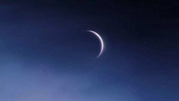 Why the new moon is the best time to start fresh
