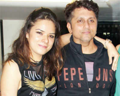 B-Town celebrates Mohit Suri's birthday