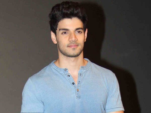 Court grants Sooraj Pancholi permission to travel abroad again