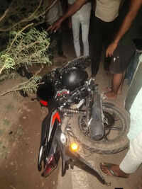 Thar crushes mother, son in Nuh; driver on the run