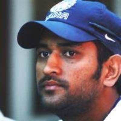 Dhoni out, Sehwag in?