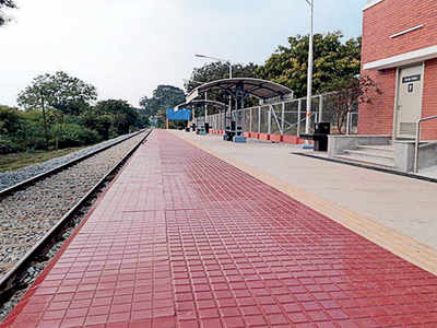 Take a train to the airport for just Rs 10