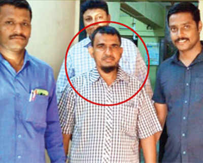After cheating people of lakhs with false Dubai dream, conman arrested