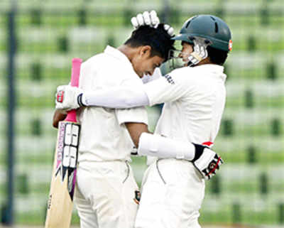 Islam stars with bat and ball as Bangladesh beat Zim by 3 wickets