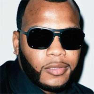 Flo Rida embroiled in paternity row