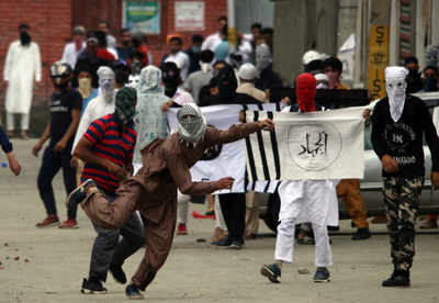 Kashmir: Youth killed in grenade blast on Eid, says police