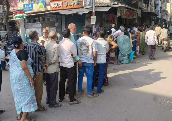 LPG crisis: Commercial cylinders allowed for essential services