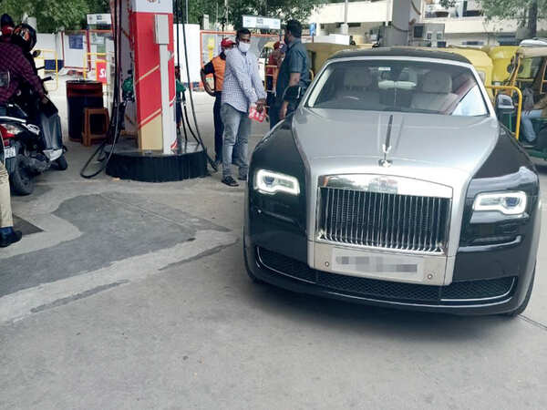 Premium petrol at Rs 160 a litre? Aye, say citizens