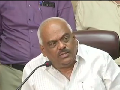 Karnataka political crisis: Speaker KR Ramesh Kumar gives fresh lease of life to coalition govt