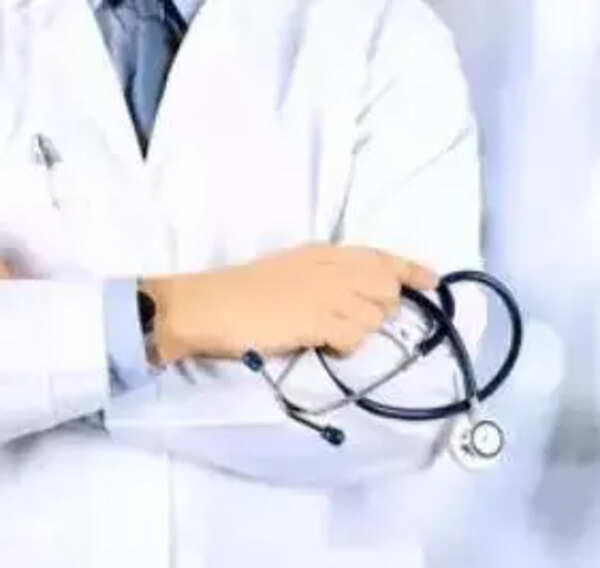 Vet dies by suicide at hospital