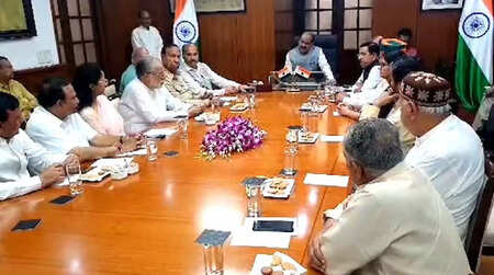 Lok Sabha speaker Om Birla meets opposition leaders, urges them to revisit impasse on Manipur