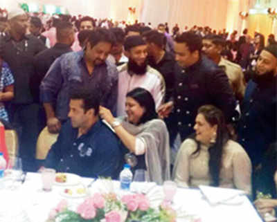 Baba’s iftar party not picture perfect