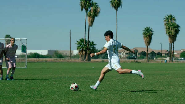 Football Training Gear Guide: Essential Equipment for Beginners & Teens