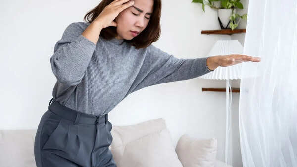 Why doctors are seeing more lightheadedness cases: Heat, dehydration and hidden triggers explained
