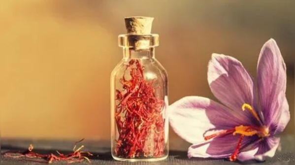 Saffron for a radiant glow