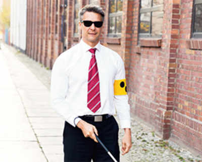 New GPS smart cane for the blind also recognises faces