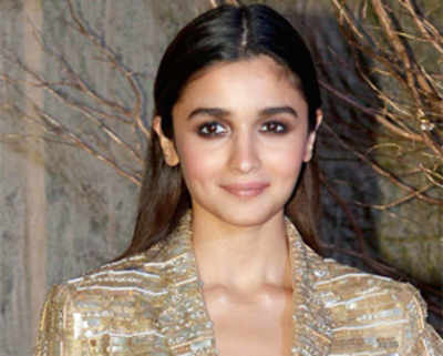I want to learn how to cook: Alia Bhatt