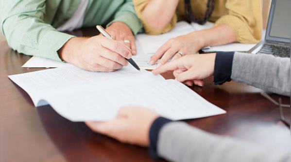 Renewable contracts