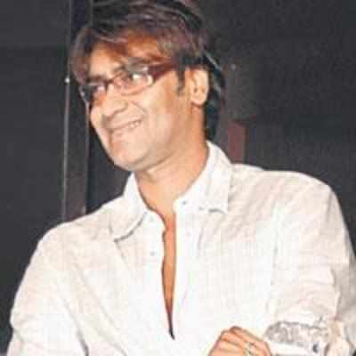 Ajay rolls up his sleeves'¦