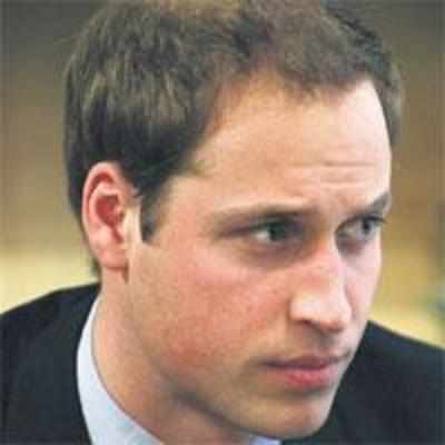 Prince William '˜overcooked' A£1m plane engine