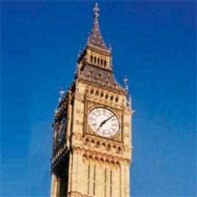 Big Ben is turning into Leaning Tower of UK