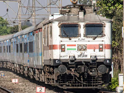 New tech on Mumbai-Pune train saves 30 minutes