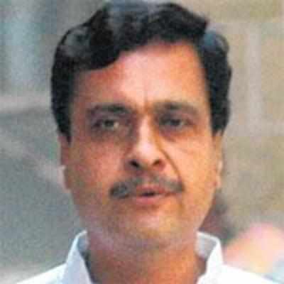 Aurangabad DIG to decide on Pravin's parole plea
