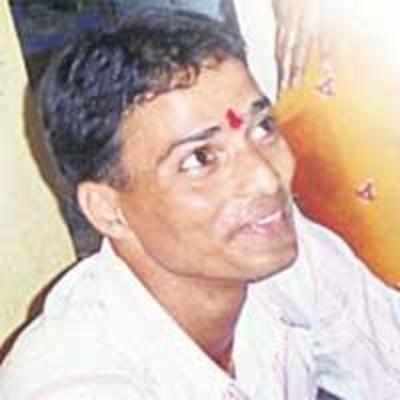 Thane cops on the lookout for sweet-talking conman