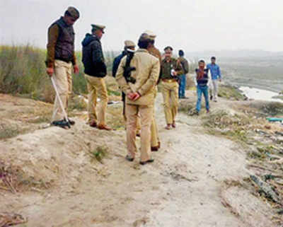 UP: 104 bodies found in Ganga, govt orders probe